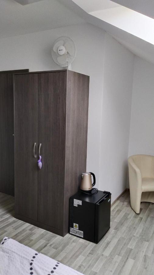 Penzion U Brazdu Ivancice Luaran gambar