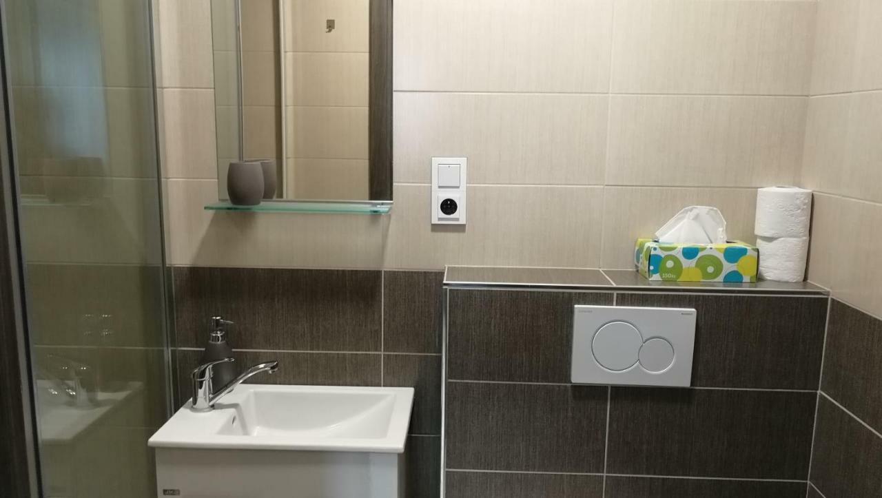Penzion U Brazdu Ivancice Luaran gambar